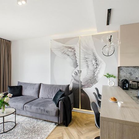 Sky Home- Angel Apartament -Neopolis, Centrum, Parking, Klimatyzacja, Dostep Na Kod Łódź Kültér fotó